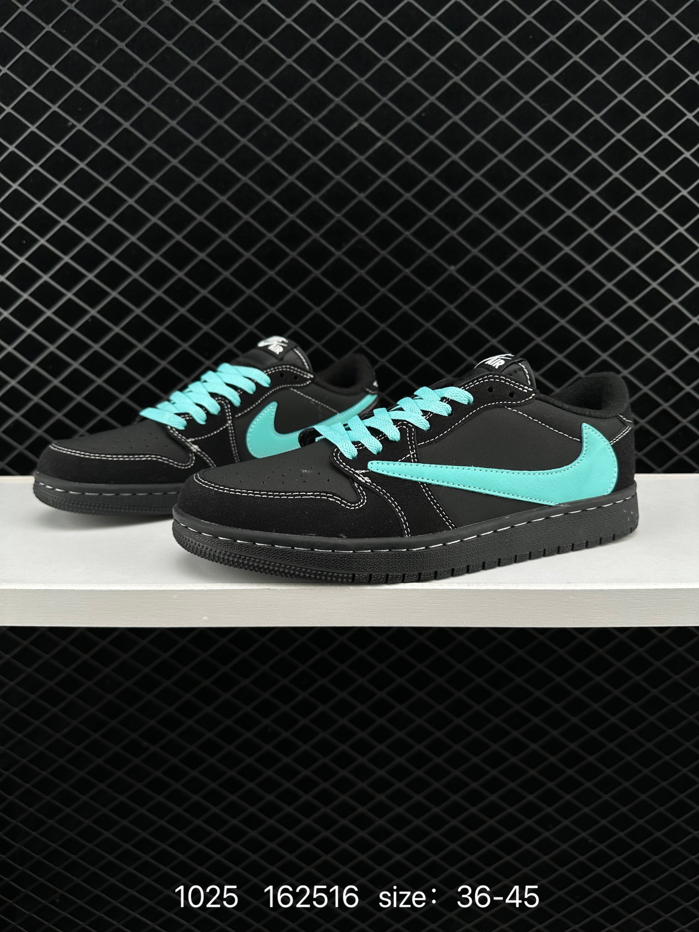 Travis Scott x Fragment x Air Jordan 1 Low 